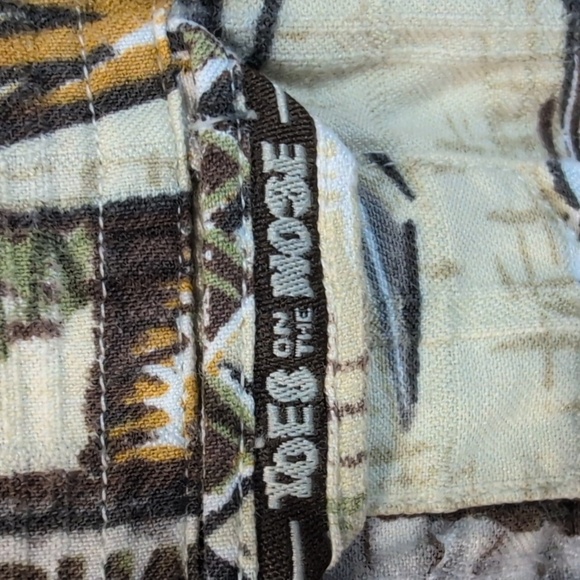 RARE Toes on Nose Microsoft Hawaiian Shirt Size Large EUC - Picture 3 of 11